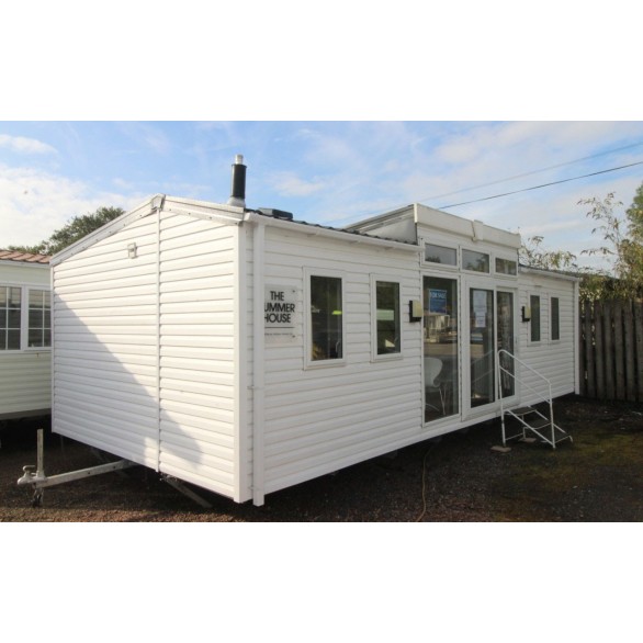 Mobil home anglais résidentiel d'occasion marque WILLERBY, summer house